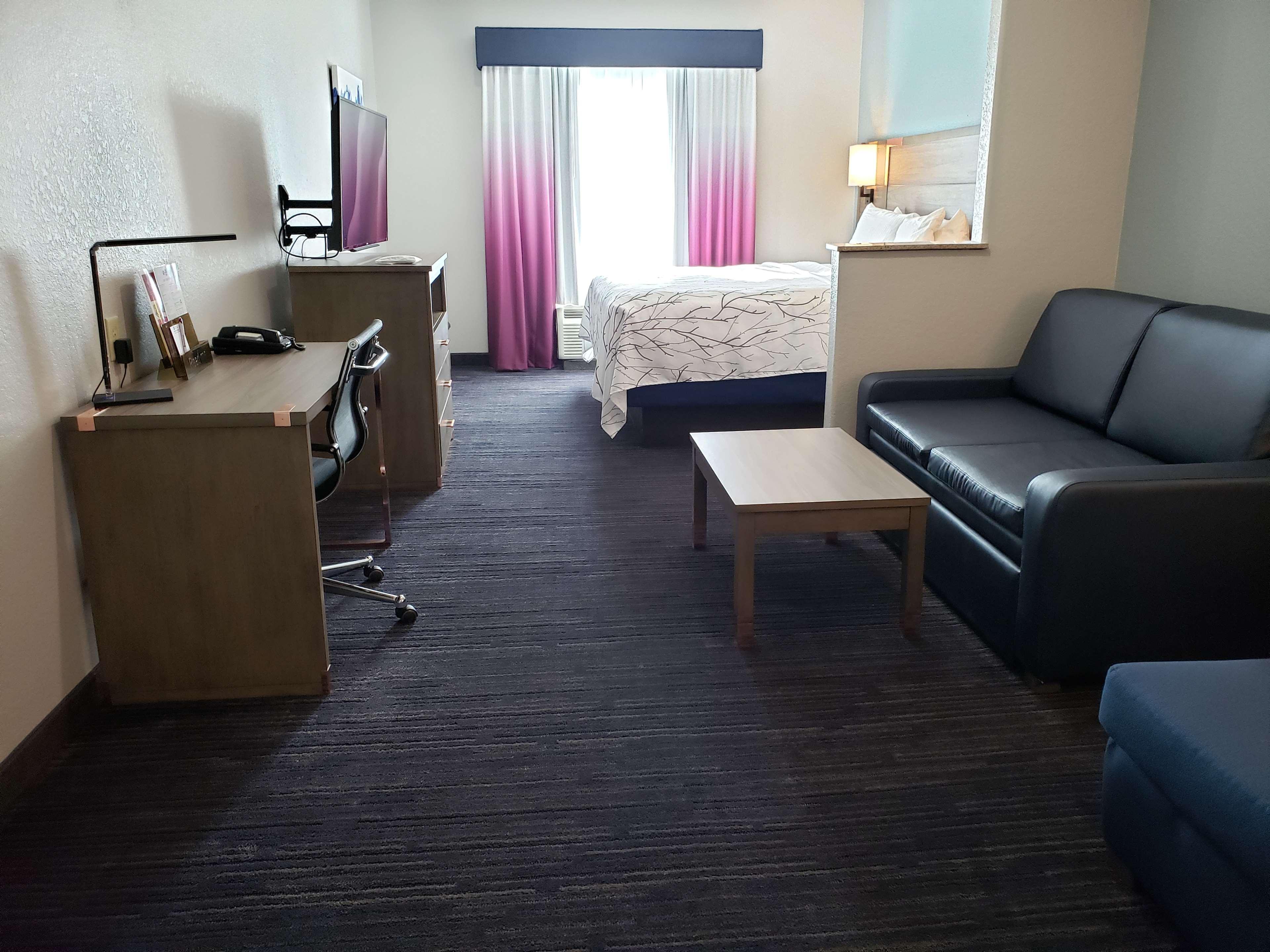 Best Western Plus San Antonio East Inn & Suites Exterior foto